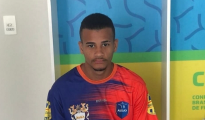 AJUDE AO LUIZ HENRIQUE A REALIZAR SEU SONHO