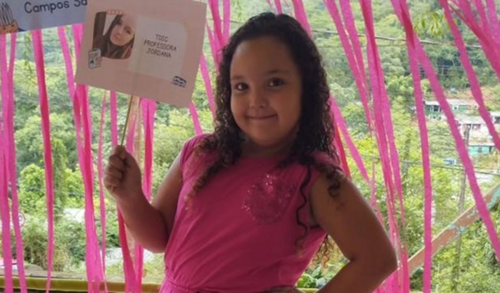 Os 9 anos da Laura 