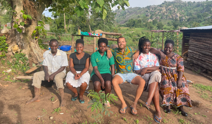 Ajuda Humanitária Uganda, África.