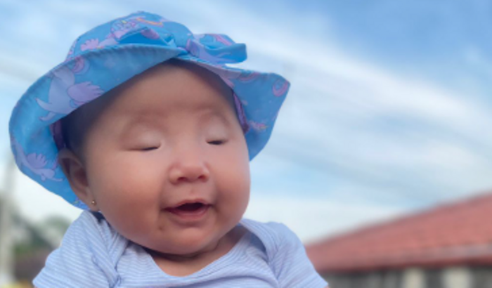 AJUDE CATARINA A VER O MUNDO MELHOR