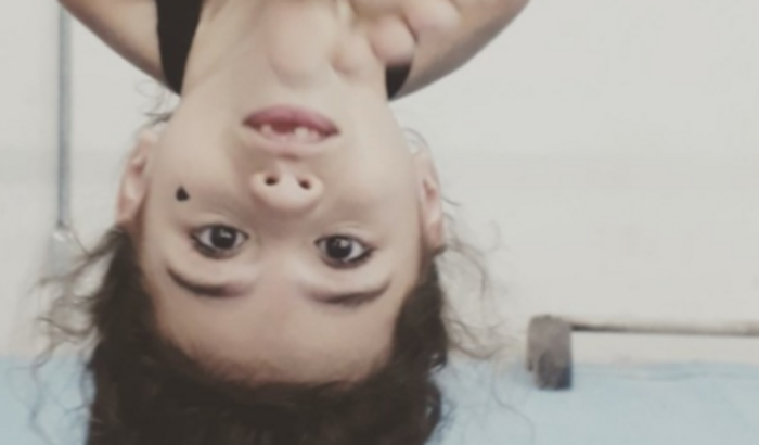 Ajude a pequena Ana, Atleta da ginástica artística