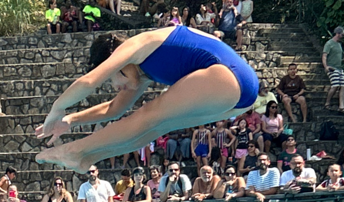 AJUDE OS FUTUROS ATLETAS DE SALTOS ORNAMENTAIS