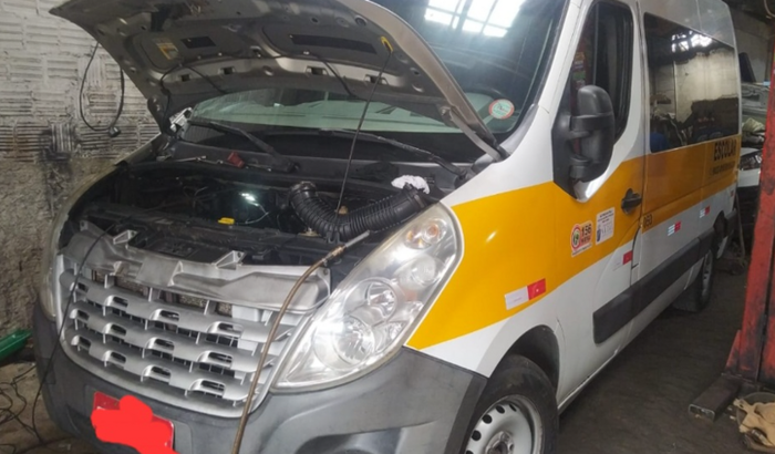 Ajude a Manter a Van Escolar: Ela é o meu sustento.