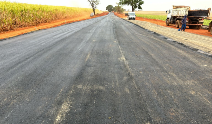 Fundos para Pista de Arrancada de Leme 