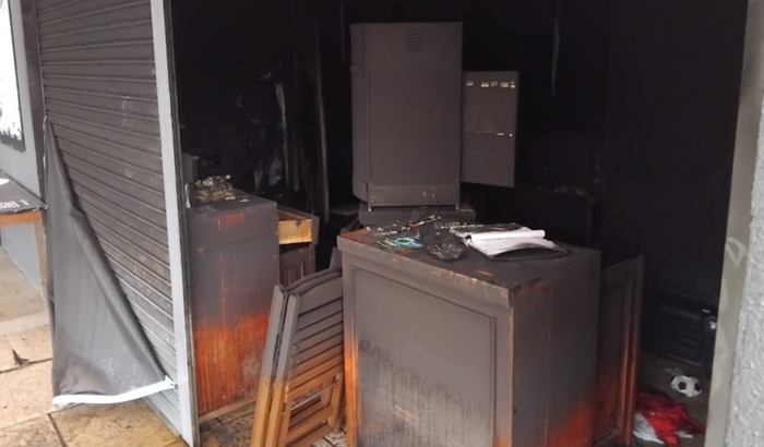 Reconstrução da copa da Arena Boleiragem F.C