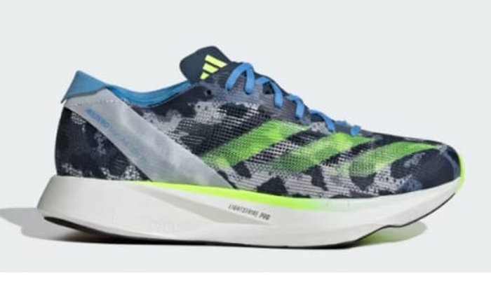 Ajuda para um tênis Adidas Takumi 10 