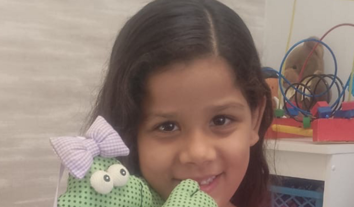 Em Prol da Cirurgia de Aylla Victoria