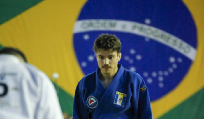 Judô Sem Fronteiras: Uma Viagem para o Sucesso!