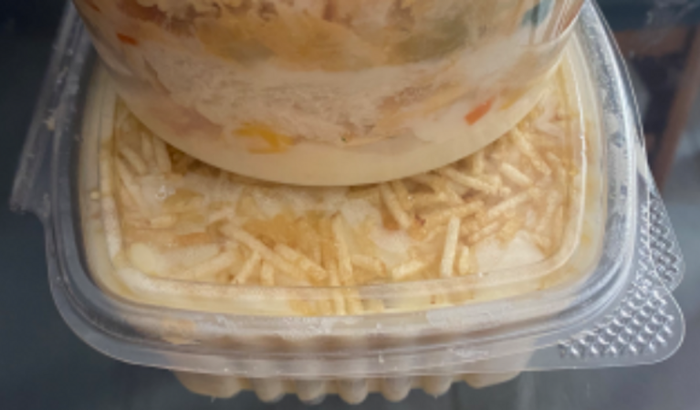 Um gesto de amor , que virará muitas delicias em pote . 