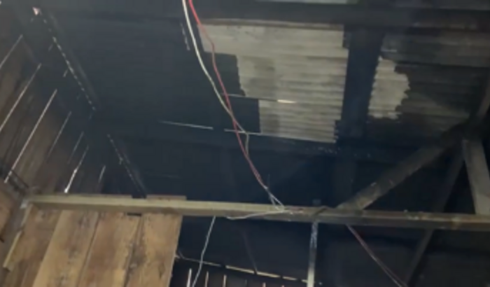 Peço ajuda para reformar minha casa atingida por incêndio