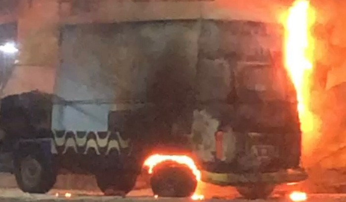 Vamos ajudar a nana a comprar seu food truck