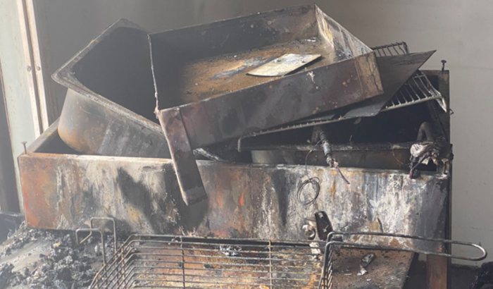 Nos ajude a se reerguer! 