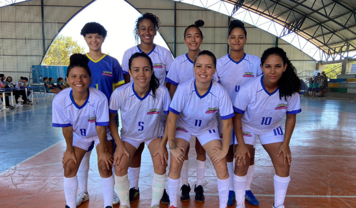 Ajude esse time a jogar o JOGOS UNIVERSITÁRIOS BRASILEIROS 