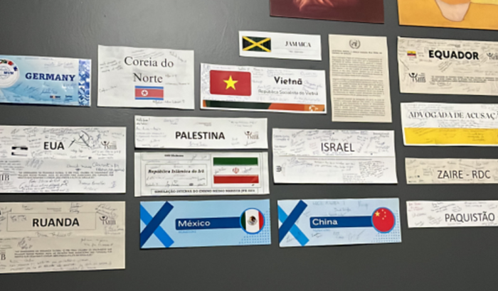 Me ajude a ir pra Harvard e Yale :)