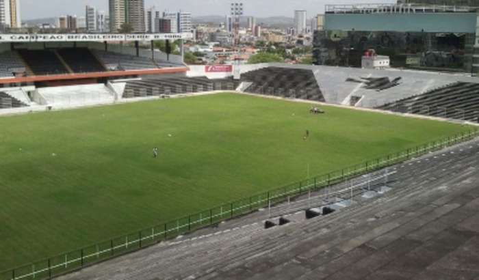 LACERDÃO- REFORMA DO ESTADIO