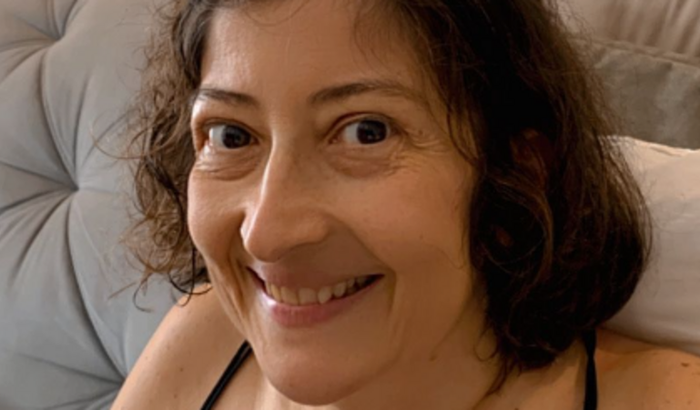 Ajuda no tratamento de saúde da Claudia Marinho