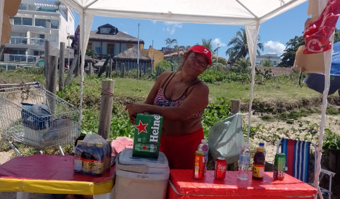 Ajude a barraca da dona Leci