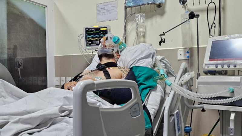 Ajude nosso amigo Alex 