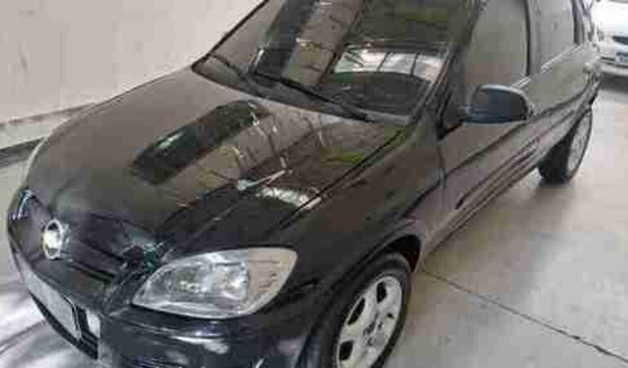 Me ajudem a comprar um carro para trabalhar e habilitação 