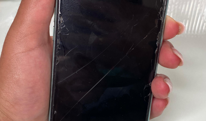 Ajuda para a Heloisa comprar um celular novo para trabalhar