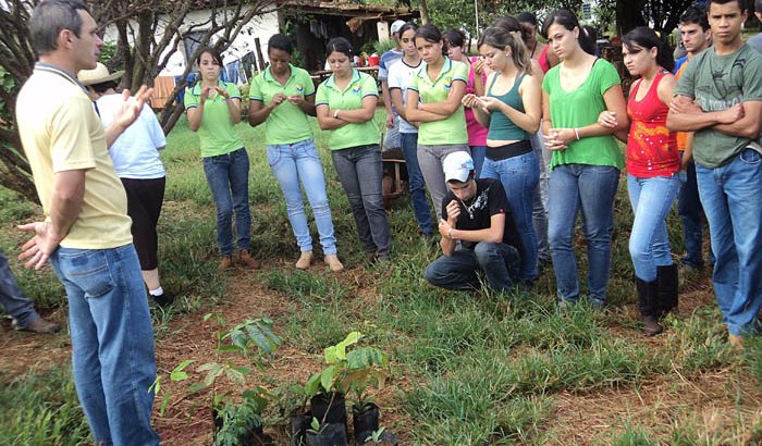 Apoio a União Nacional das Escolas Famílias Agrícolas do Brasil