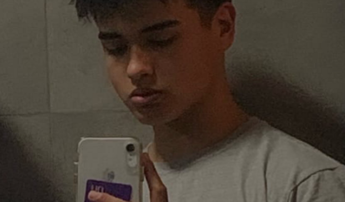 Cirurgia para retirada de nódulos cancerígenos 