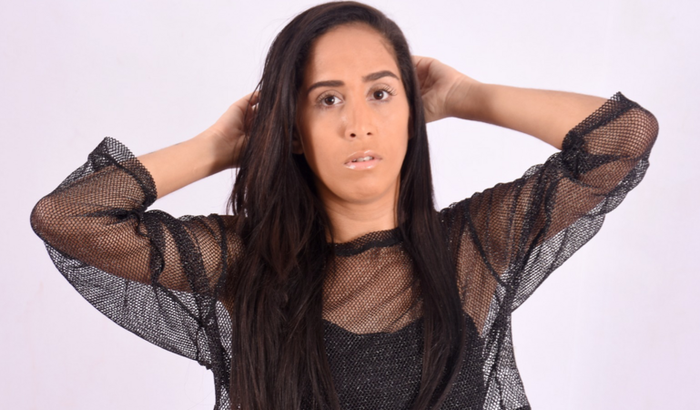 Compra De Matériais de Trabalho da Cantora Mayra Silva  