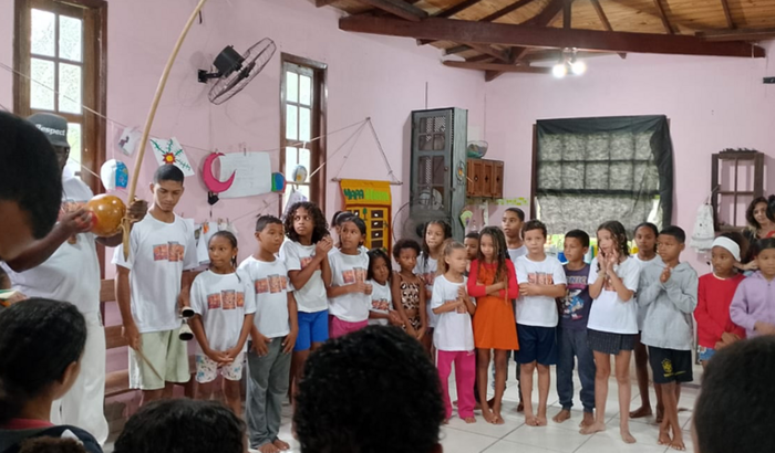 Projeto social para crianças da capoeira Magé Suruí