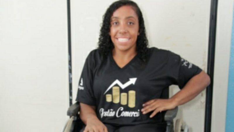 Me ajude a comprar uma cadeira de rodas nova 