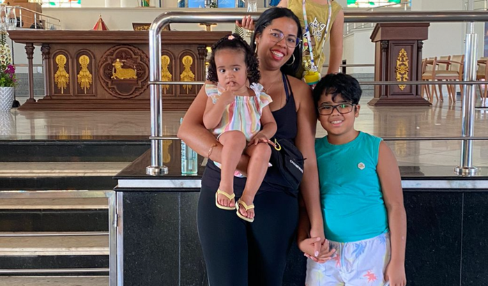 Faça feliz o aniversário da Helena