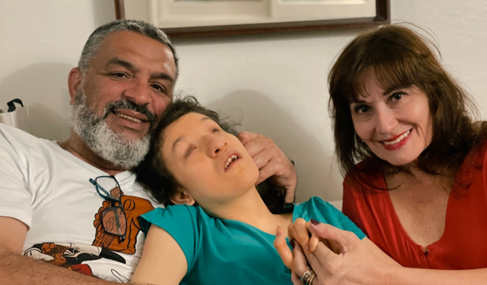 Ajude a Ana Paula a ter uma casa acessível para viver com seus pais!