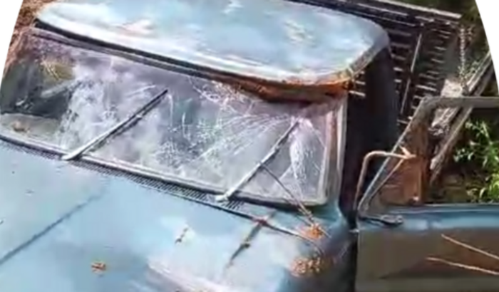 Unidos pelo trabalho, juntos com o abençoado. 