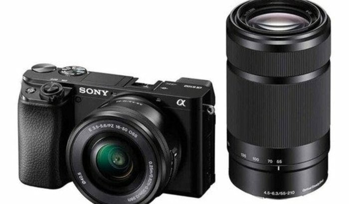 ZVE10 Mirrorless: 2025