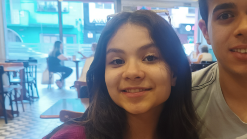 Ajude a Maria Clara fazer a cirurgia 