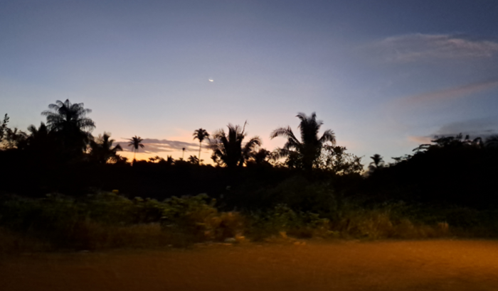 Me ajude a comprar uma moto pra poder trabalhar 