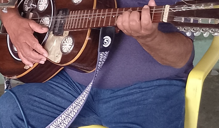 Ajuda para consertar o motor do meu carro faço aplicativo e estou a três meses sem poder trabalhar essa é minha renda,