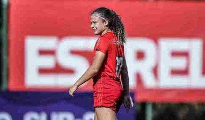 Ajude a comprar um celular pra Katguria 