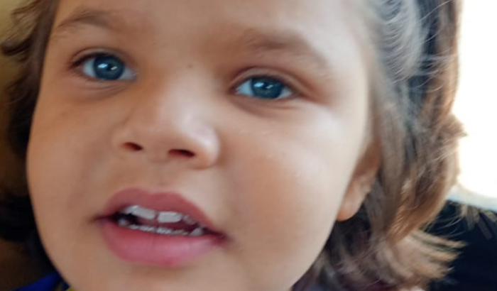 Cadeira de rodas para Isabella