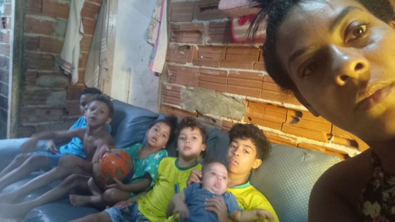 imagem da vaquinha Ajuda para reformar a casa de uma mãe com 7 filhos