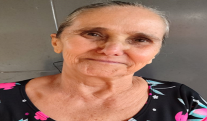 Ajude a cirurgia de urgência da Dona Helena.