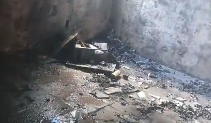 Ajuda com as perdas no incêndio da casa de Carlos Alan e Thaillo