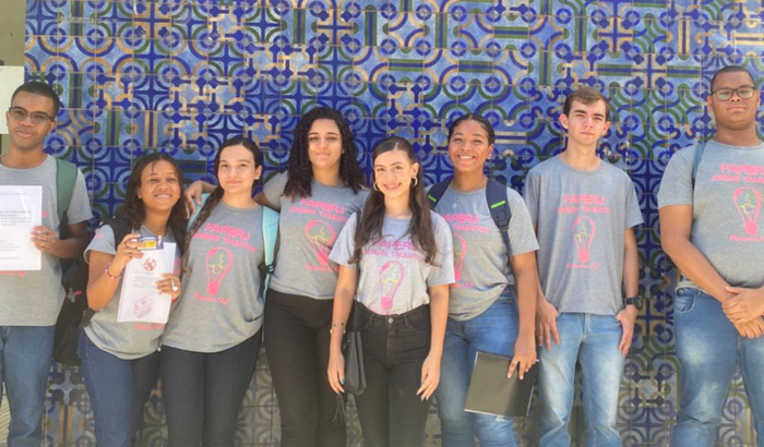 Apoio ao Transporte para Alunos da Rede Estadual do RJ na FECTI