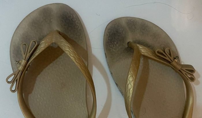 Sandália macia pra Jaina