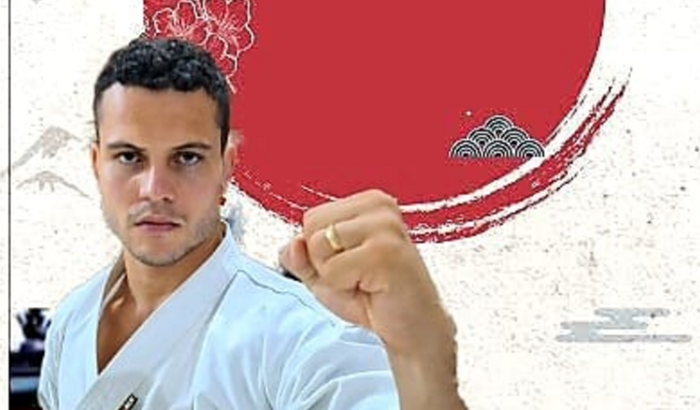 Ajude o Mestre a Lutar no Japão