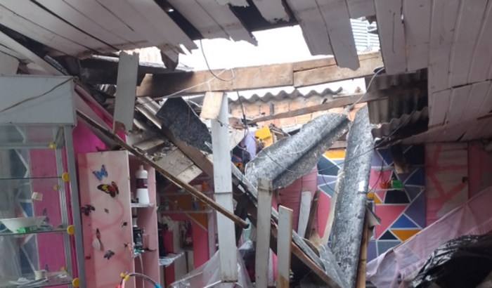 Reconstrução Salão de Beleza Rosa