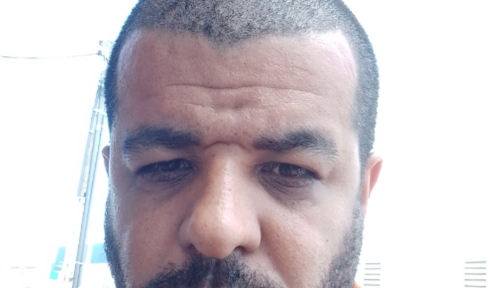 Queria receber ajuda de alguem para eu comprar uma moto para poder trabalhar