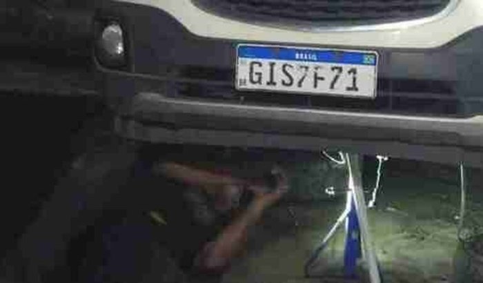 Ajuda pra consertar meu carro de trabalho  sou Uber