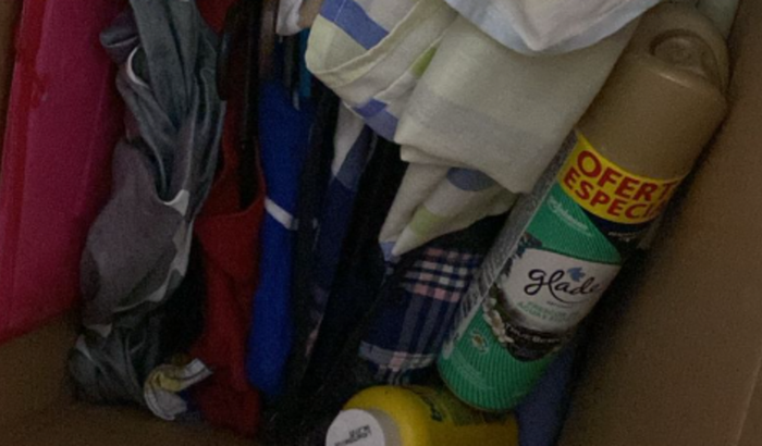 Comprar uns moveis essenciais porque fui expulso de casa