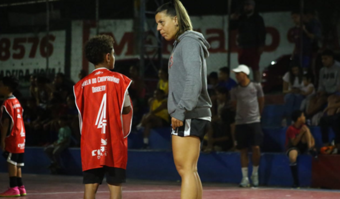 Caixinha de Natal da Pro Camila 