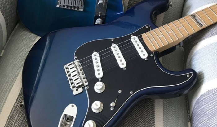Guitarra Elétrica 